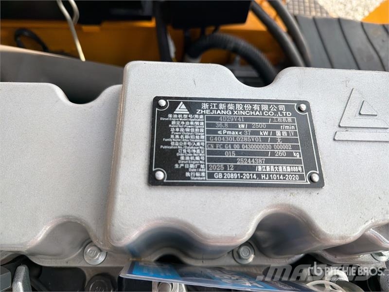 Accodr FD35W 7700 lb Pneumatic Tire Montacargas (S Targoncák-Egyéb