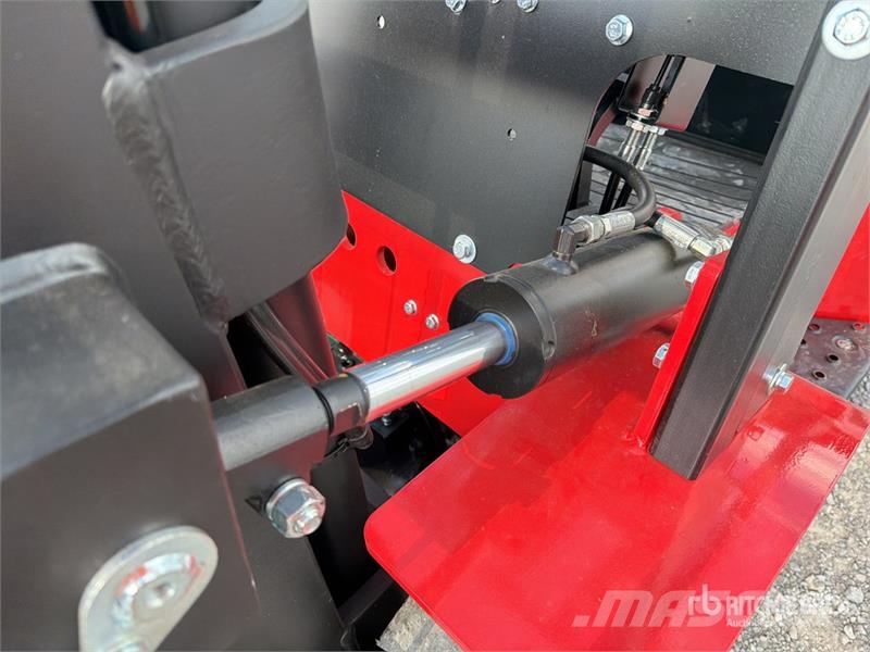  Accodr FD35W 7700 lb Pneumatic Tire Montacargas (S شاحنات ذات رافعات شوكية - أخرى