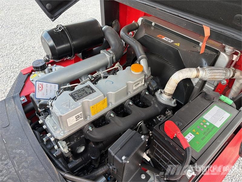  Accodr FD35W 7700 lb Pneumatic Tire Montacargas (S Autokrāvēji - citi