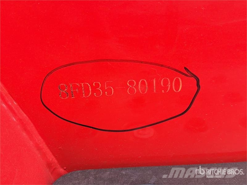  Accodr FD35W 7700 lb Pneumatic Tire Montacargas (S Autokrāvēji - citi