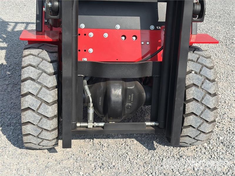  Accodr FD35W 7700 lb Pneumatic Tire Montacargas (S Autokrāvēji - citi