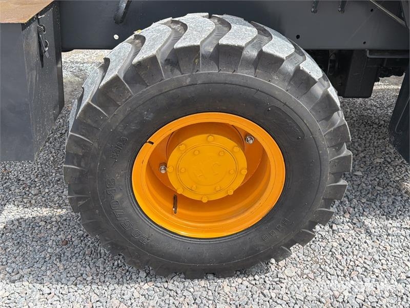 Accodr ZL936-9 Cargador sobre Neumaticos (Sin Usar لوادر بعجل