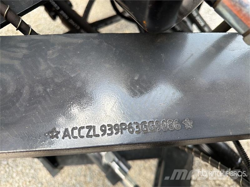 Accodr ZL939-9 Cargador sobre Neumaticos (Sin Usar Cargadoras sobre ruedas