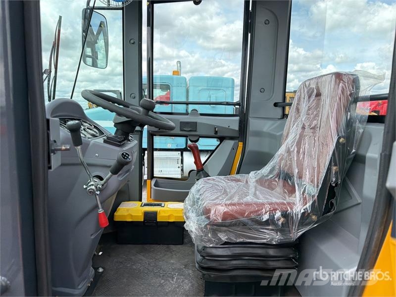 Accodr ZL939-9 Cargador sobre Neumaticos (Sin Usar Cargadoras sobre ruedas