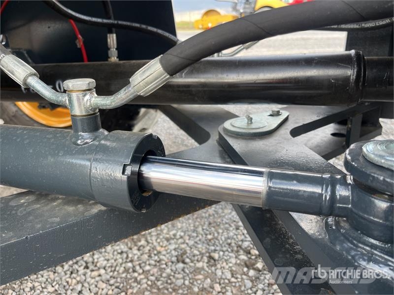 Accodr ZL939-9 Cargador sobre Neumaticos (Sin Usar Rataslaadurid