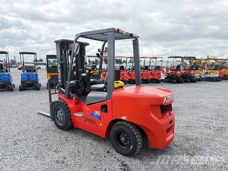 Aipha CPCD35 7700 lb Pneumatic Tire Montacargas (S Другие складские механизмы