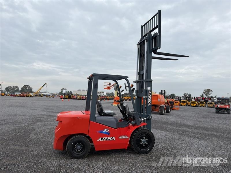  Aipha CPCD35 7700 lb Pneumatic Tire Montacargas (S Другие складские механизмы