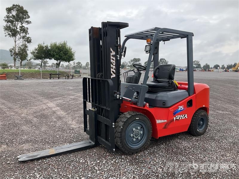 Aipha CPCD35 7700 lb Pneumatic Tire Montacargas (S Targoncák-Egyéb