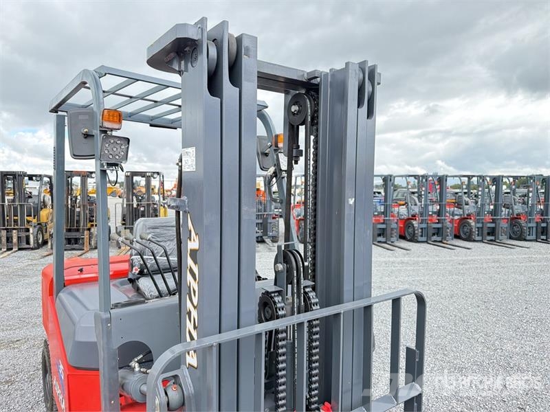  Aipha CPCD35 7700 lb Pneumatic Tire Montacargas (S Другие складские механизмы