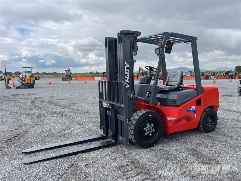 Aipha CPCD35 7700 lb Pneumatic Tire Montacargas (S Другие складские механизмы