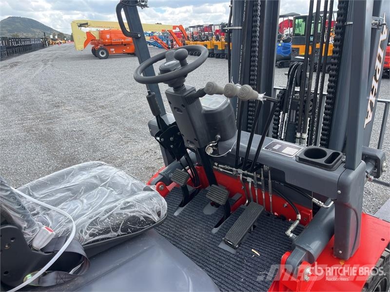 Aipha CPCD35 7700 lb Pneumatic Tire Montacargas (S Другие складские механизмы