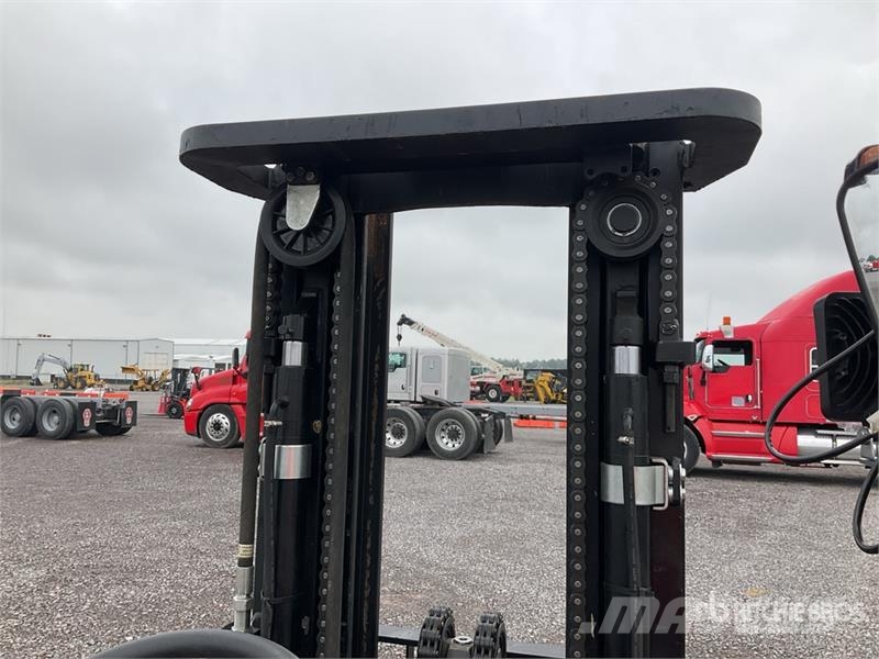 Aipha CPCD35 7700 lb Pneumatic Tire Montacargas (S Targoncák-Egyéb