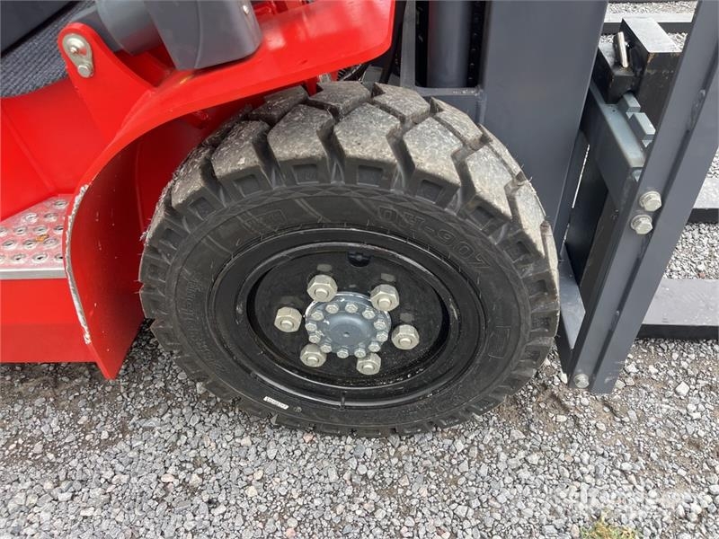 Aipha CPCD35 7700 lb Pneumatic Tire Montacargas (S Другие складские механизмы