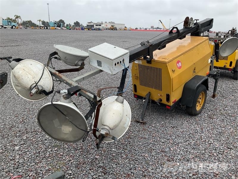 Atlas Copco QLT M10 6 kVA Torre de Luz / Light Tower (Inoperab Tour d'éclairage