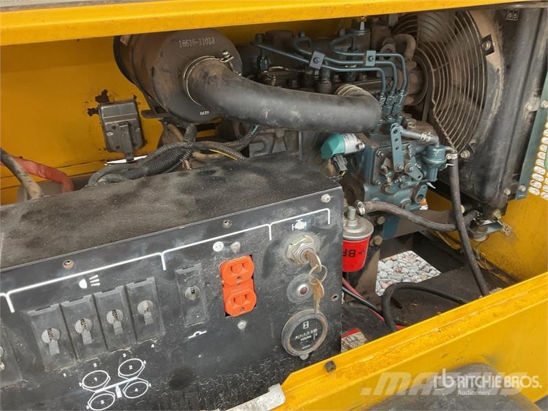 Atlas Copco QLT M10 6 kVA Torre de Iluminacion / Light Tower ( Tour d'éclairage