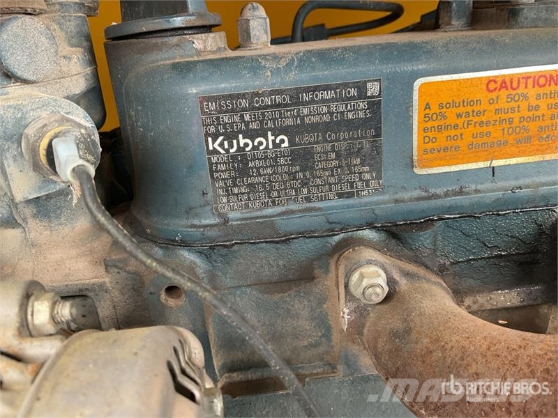 Atlas Copco QLT M10 6 kVA Torre de Luz / Light Tower (Inoperab Tour d'éclairage