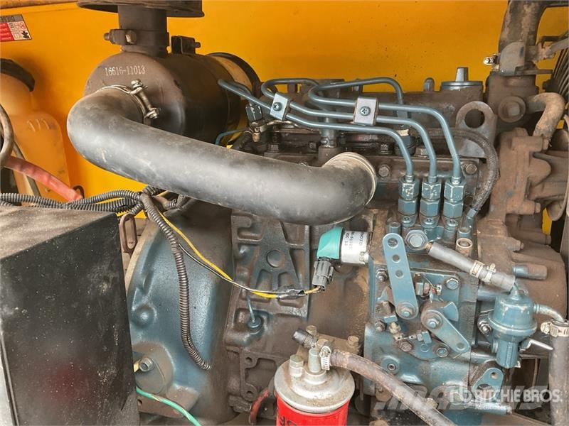 Atlas Copco QLT M10 6 kVA Torre de Iluminacion / Light Tower ( Tour d'éclairage