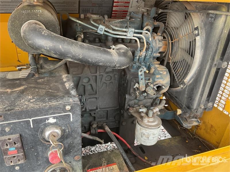 Atlas Copco QLT M10 6 kVA Torre de Luz / Light Tower (Inoperab Tour d'éclairage