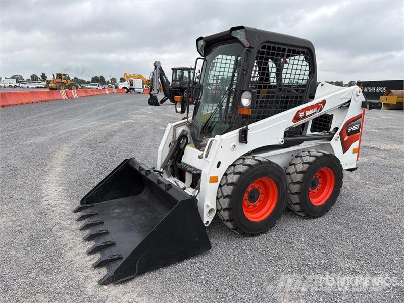 Bobcat S450 Мини-погрузчики