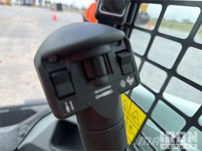 Bobcat S450 Мини-погрузчики