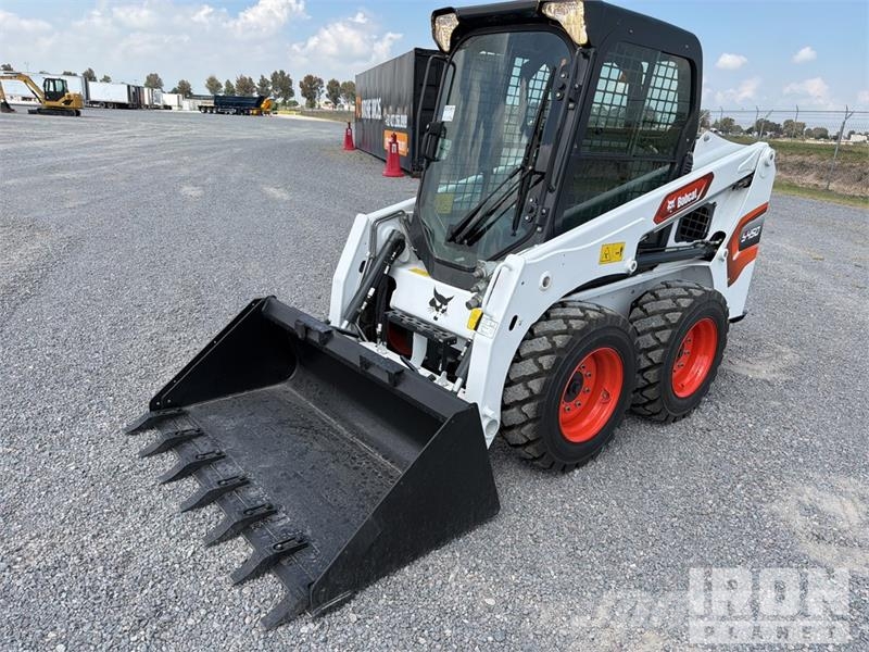 Bobcat S450 Мини-погрузчики