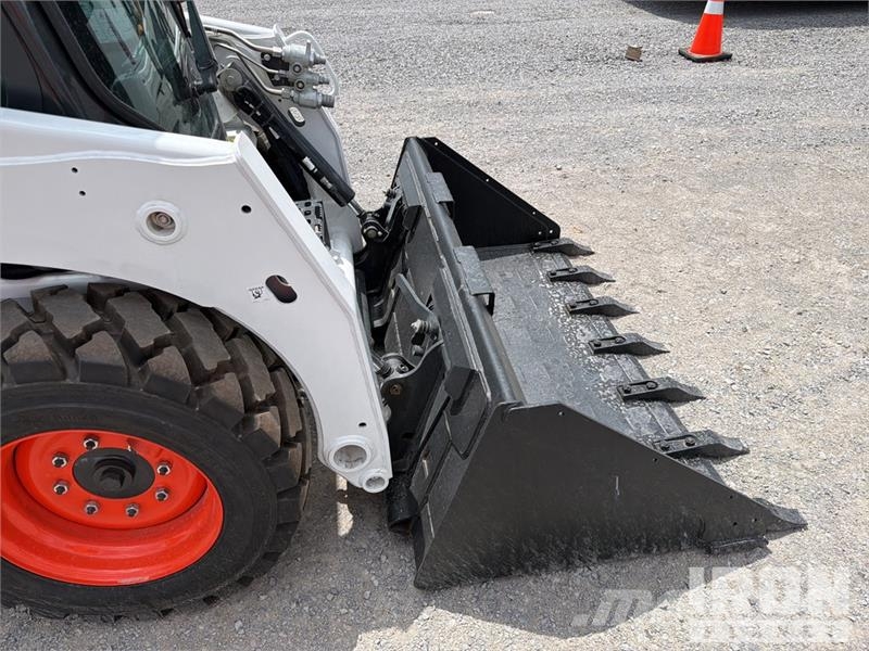 Bobcat S450 Мини-погрузчики
