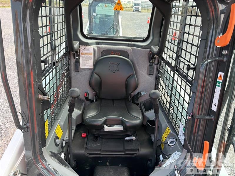 Bobcat S450 Мини-погрузчики