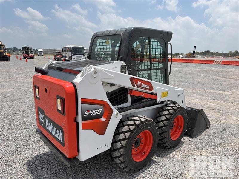 Bobcat S450 Мини-погрузчики