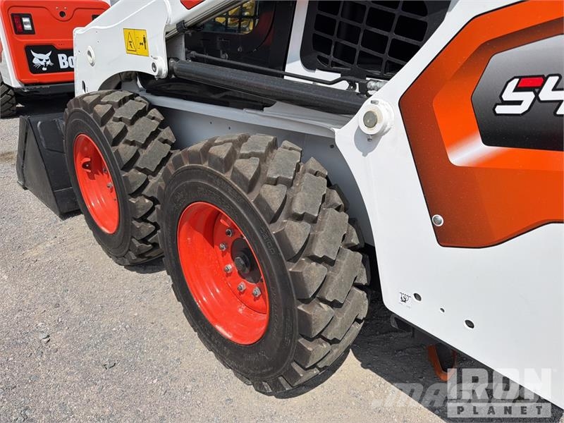 Bobcat S450 Мини-погрузчики