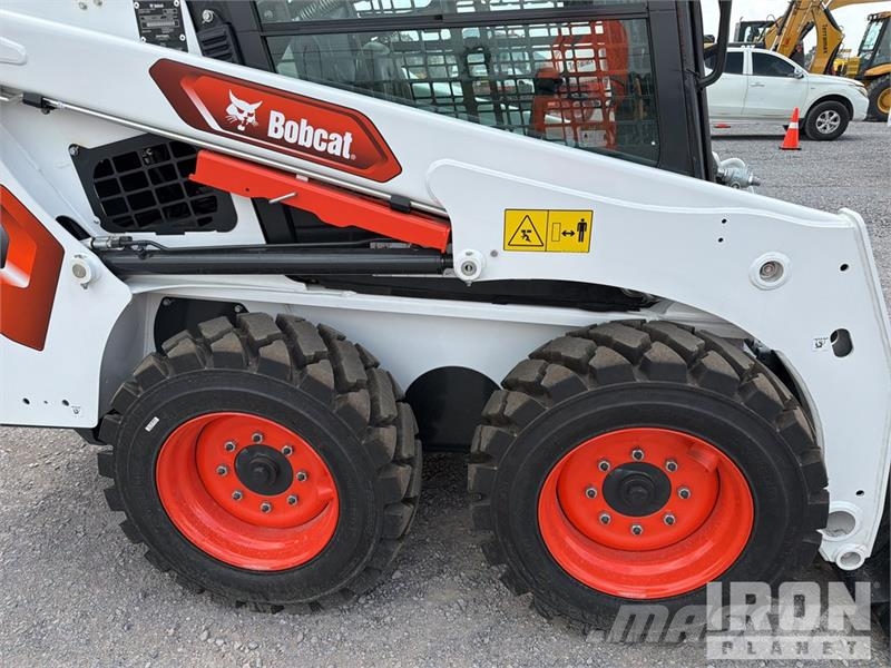 Bobcat S450 Мини-погрузчики