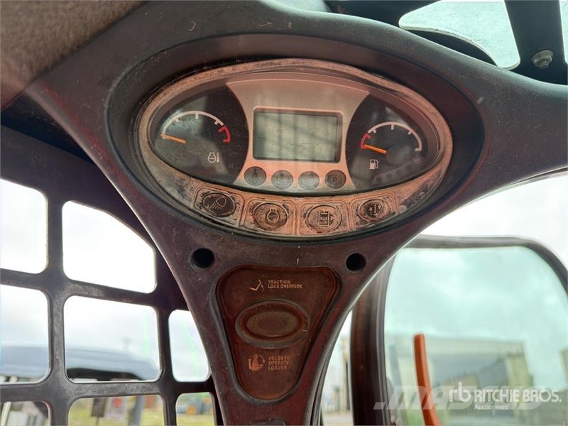 Bobcat S450 Мини-погрузчики