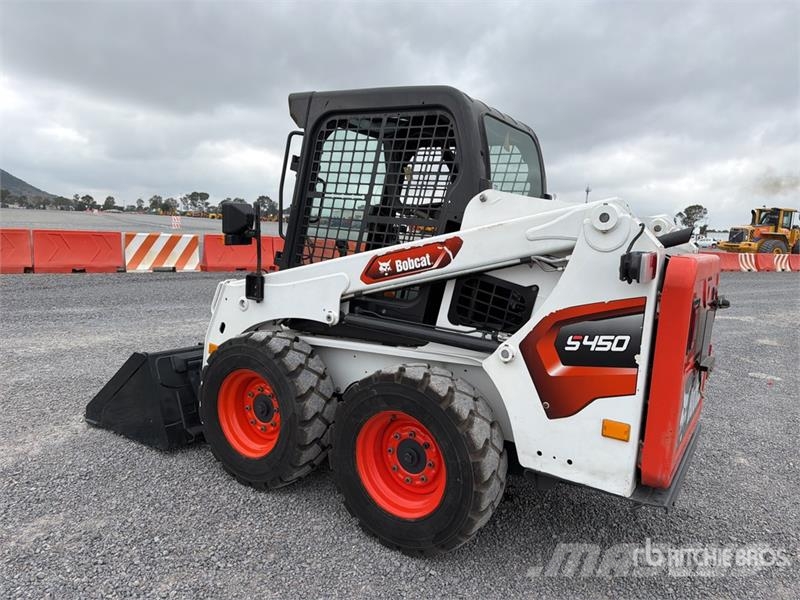 Bobcat S450 Мини-погрузчики