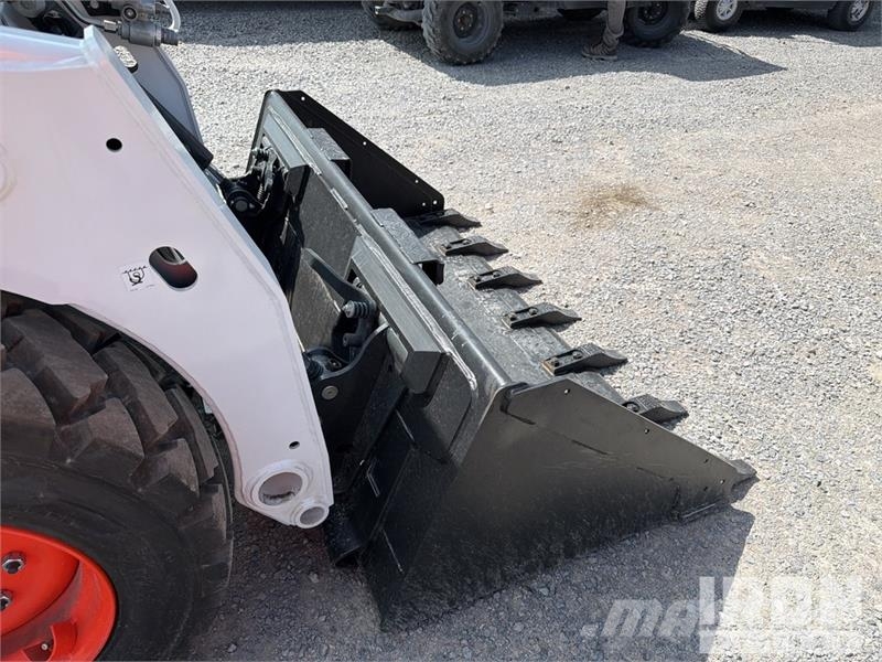 Bobcat S450 Мини-погрузчики