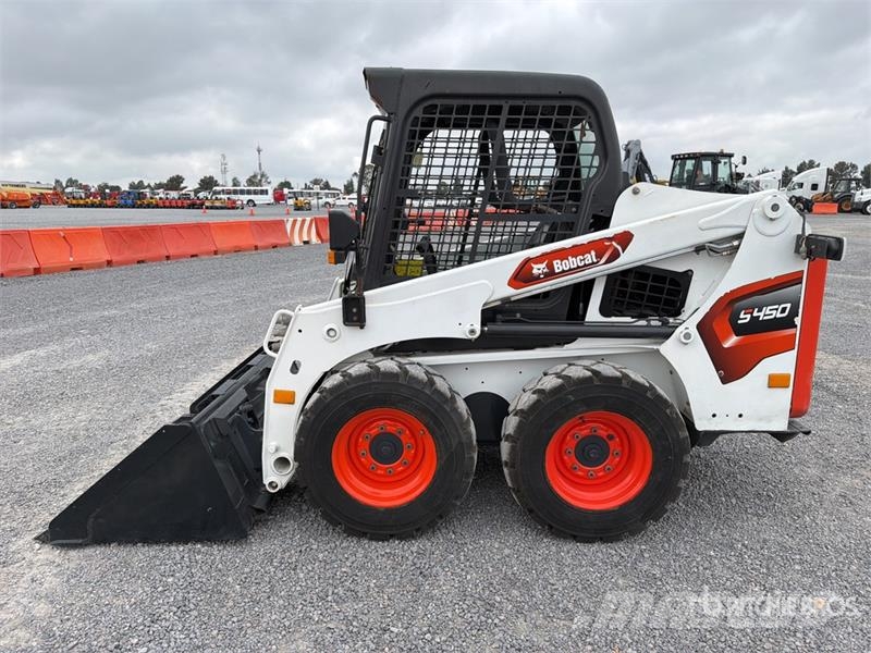 Bobcat S450 Мини-погрузчики