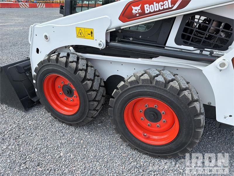 Bobcat S450 Мини-погрузчики