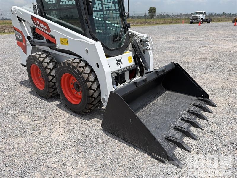 Bobcat S450 Мини-погрузчики