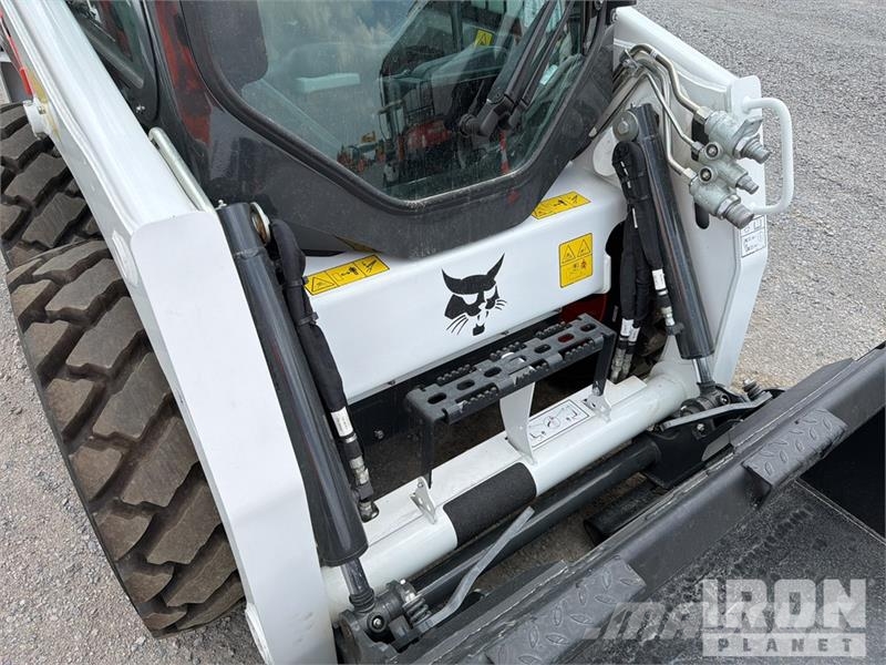 Bobcat S450 Мини-погрузчики