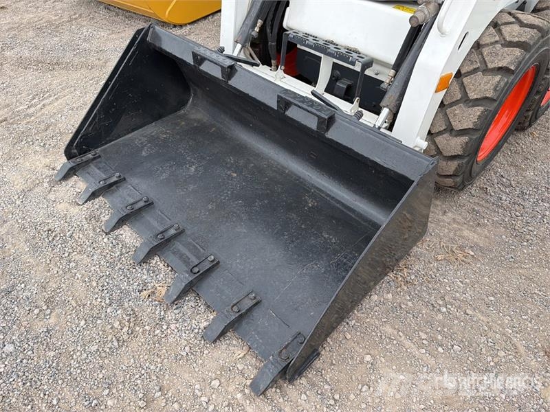 Bobcat S450 Мини-погрузчики