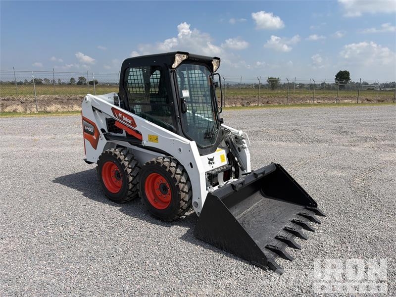 Bobcat S450 Мини-погрузчики