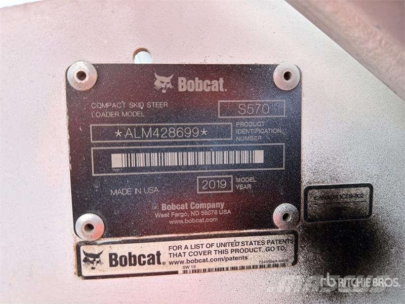 Bobcat S570 Krautuvai su šoniniu pasukimu