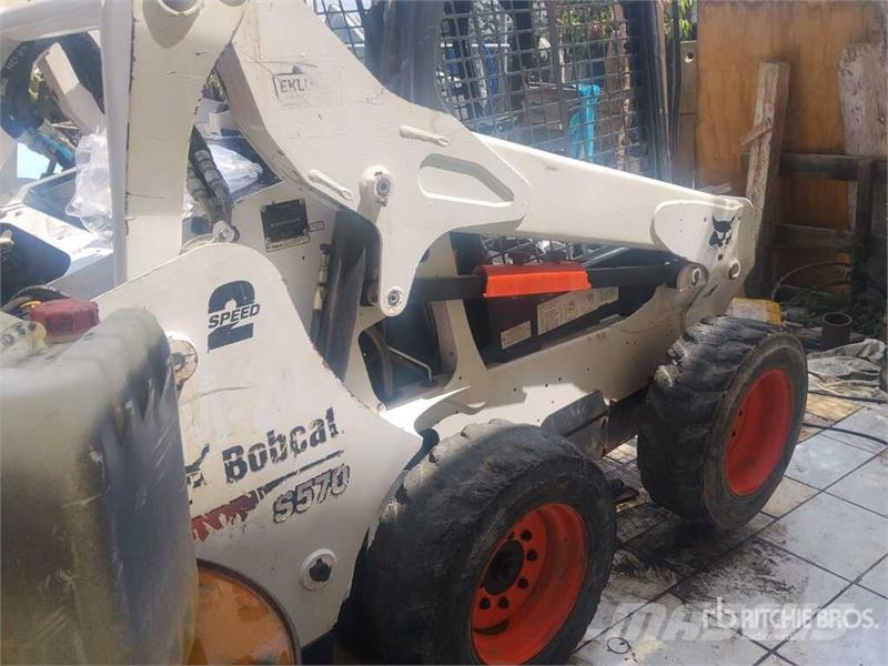 Bobcat S570 Minicargadoras