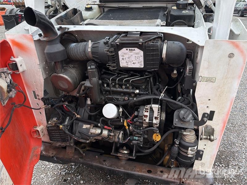 Bobcat S570 Krautuvai su šoniniu pasukimu