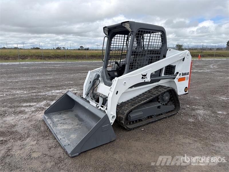 Bobcat T450 لوادر انزلاقية التوجيه