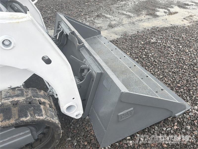 Bobcat T450 لوادر انزلاقية التوجيه