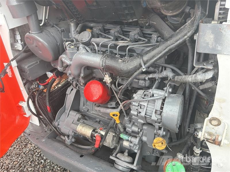 Bobcat T450 لوادر انزلاقية التوجيه