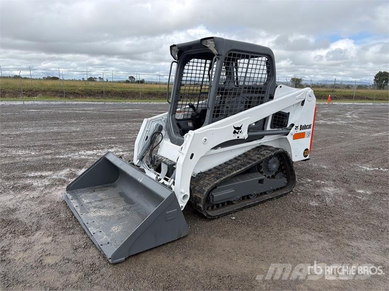Bobcat T450 لوادر انزلاقية التوجيه