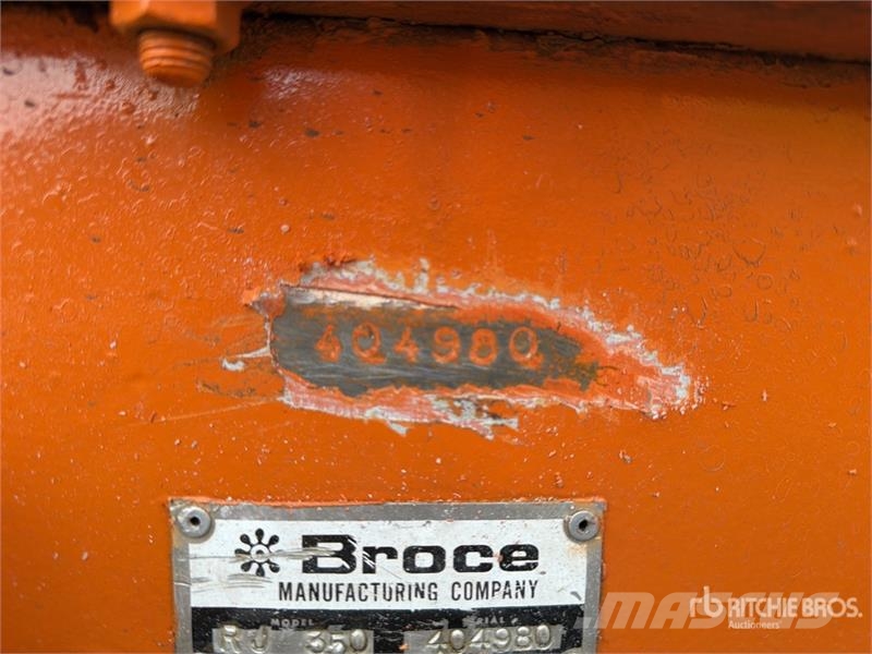 Broce RJ350 Strojevi za metenje