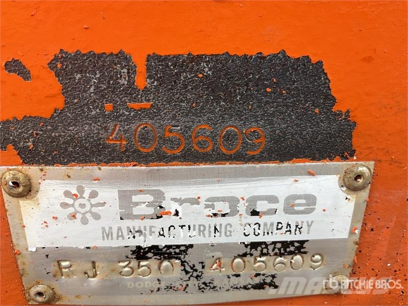 Broce RJ350 Strojevi za metenje