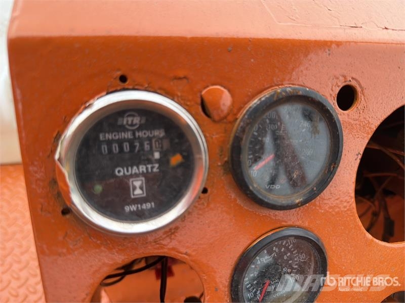 Broce RJ350 Strojevi za metenje