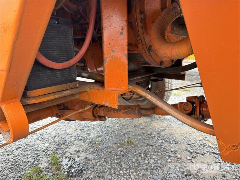 Broce RJ350 Strojevi za metenje